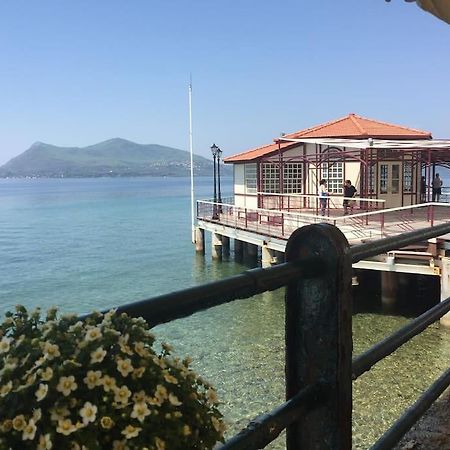 Villa Oleander Agios Nikolaos Loutra Edipsou Εξωτερικό φωτογραφία